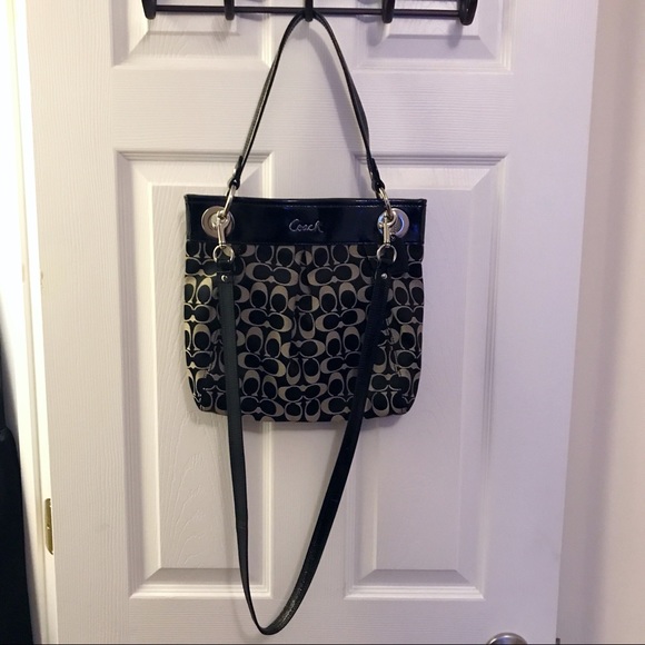 Coach Handbags - COAH Crossbody Bag